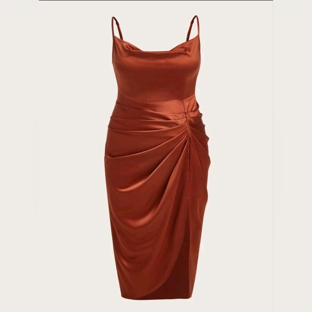 SHEIN Belle Plus Draped Collar Ruched Split Thigh Cami Dress Without Gloves